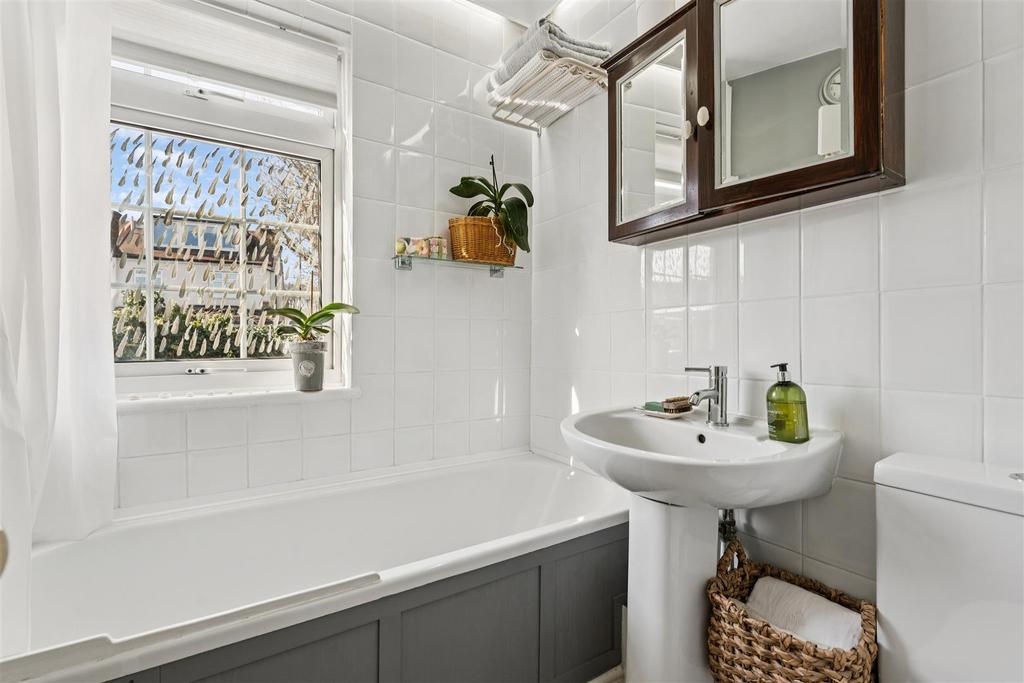 British Grove South, W4 - FOR SALE