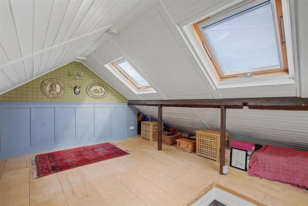 British Grove South, W4 - FOR SALE