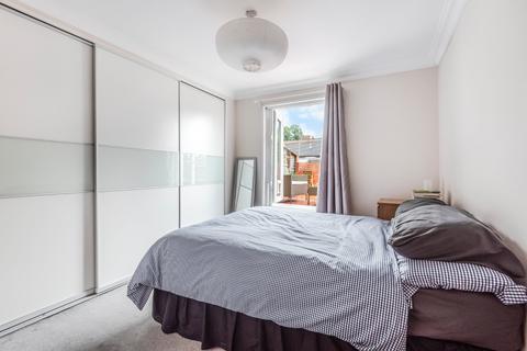 2 bedroom flat to rent, Goldhurst Terrace, South Hampstead, London, NW6