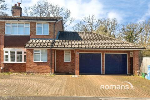 Greenleas Close, Yateley, Hampshire