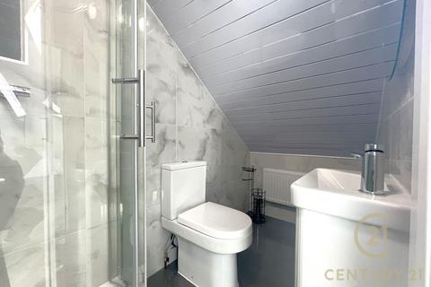 undefined, Maple Road, SURBITON KT6