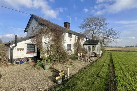 3 bedroom detached house for sale, Laxfield Road, Eye IP21