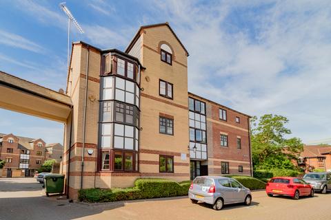 undefined, Waterside Gardens, Reading, RG1