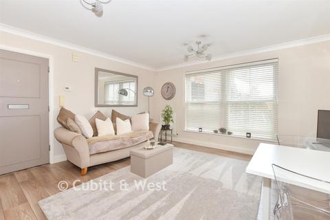 undefined, Cedar Court, Caterham CR3