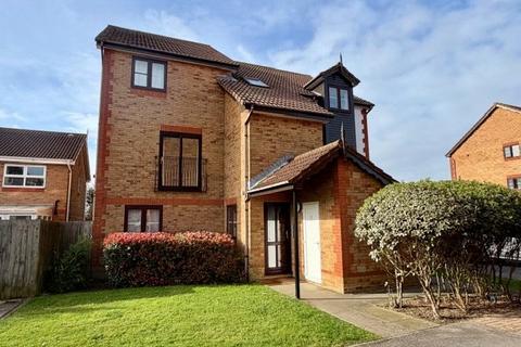 undefined, Hulton Close, Southampton, Hampshire, SO19