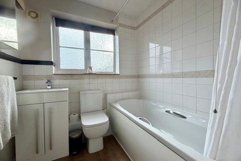 undefined, Hulton Close, Southampton, Hampshire, SO19