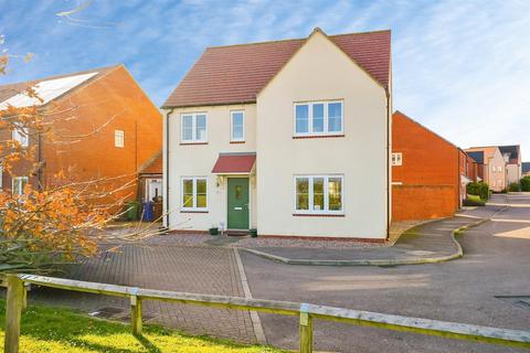 4 bedroom detached house for sale, Swift Drive, Bodicote, Banbury