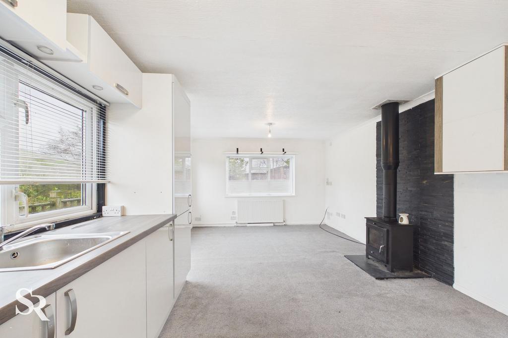 Living Area/Kitchen