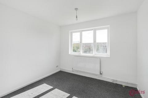 undefined, Glamis Close, Cheshunt, EN7