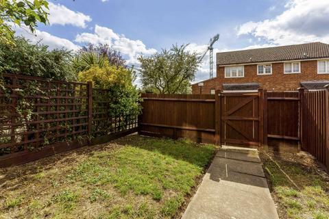 1 bedroom flat for sale, College Gardens, London SW17