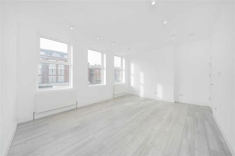 4 bedroom flat for sale, Cricklewood Broadway, London NW2