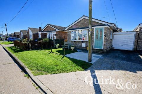 1 bedroom detached bungalow for sale, Wamburg Road, Canvey Island, SS8