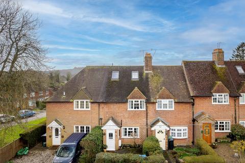 3 bedroom terraced house for sale, Salisbury Road, Godstone, RH9