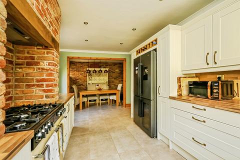 undefined, Woodsetts Road, North Anston, SHEFFIELD