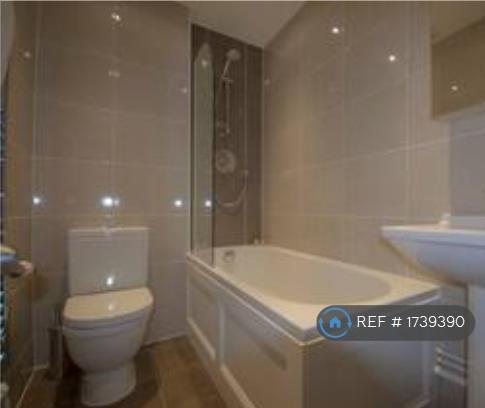 Fully Fitted Bathroom