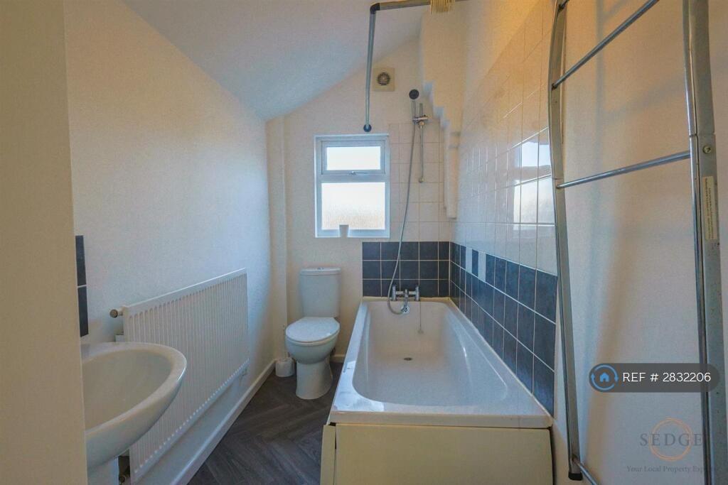 Downstairs Bathroom