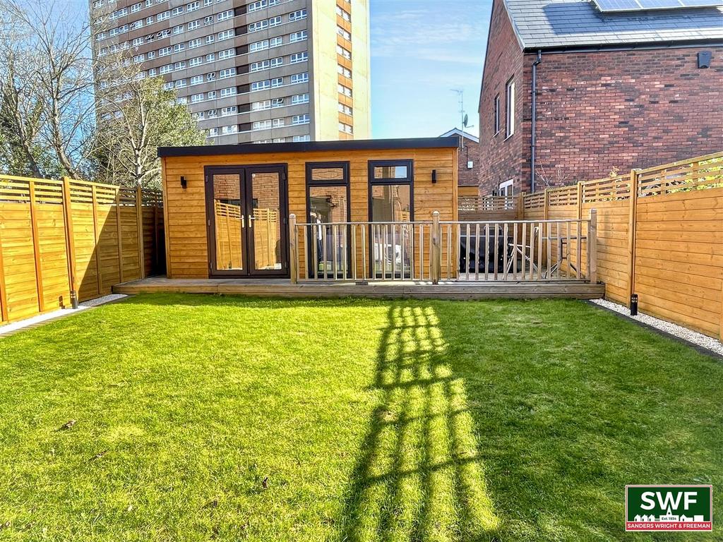 Garden3.jpg