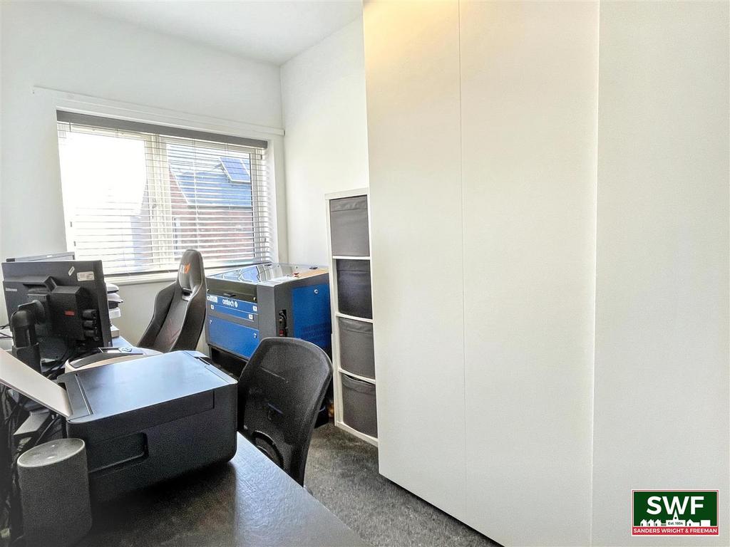 Bedroom2.jpg