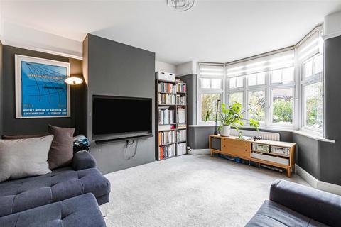 undefined, Gills Hill, Radlett