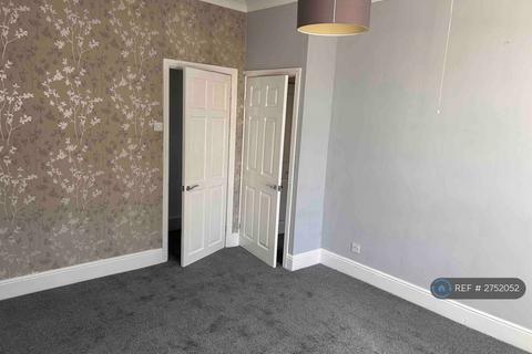 undefined, Union St, Halifax, HX4