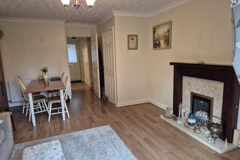 undefined, Birchwood View, Gainsborough