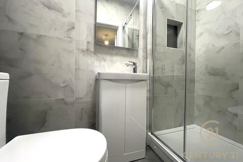 undefined, Maple Road, Surbiton KT6