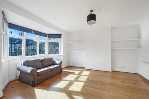 3 bedroom maisonette to rent, Gracefield Gardens, Streatham, SW16