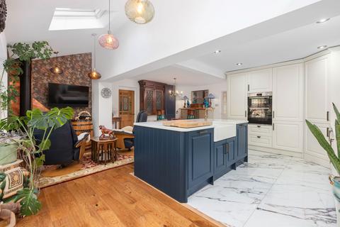 4 bedroom detached house for sale, 5 The Ridge, Saltburn-by-the-sea