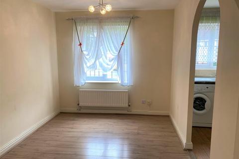 undefined, Bradford Close, Taunton