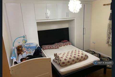 undefined, Spa House, Hayes, UB3