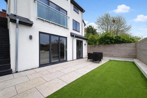 undefined, Highbank, BRIGHTON