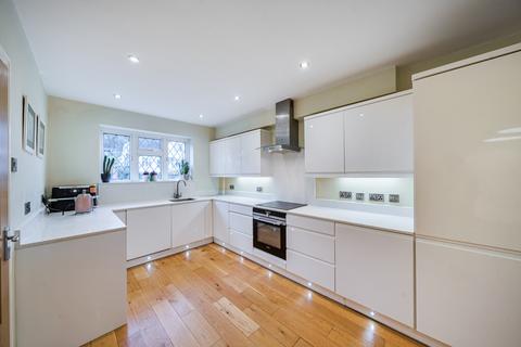 4 bedroom house for sale, Carpenters Wood Drive, Chorleywood, WD3