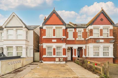 1 bedroom flat for sale, Melbourne Avenue, London W13
