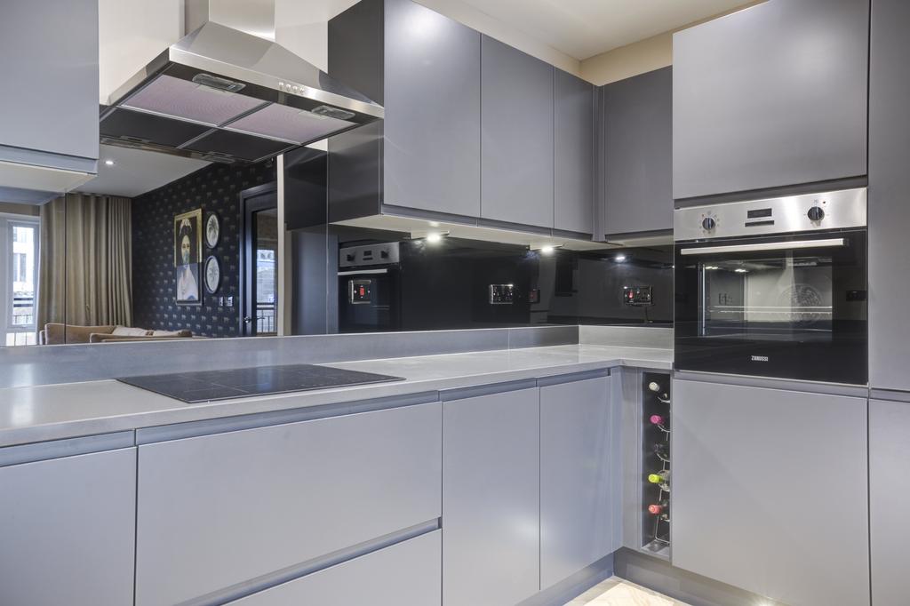 Living Room / Kitche