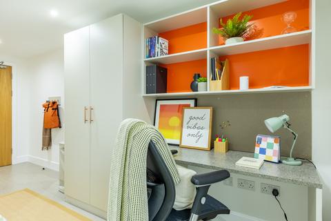 undefined, Premium En Suite at The Lantern, 6 Bolton Street L3