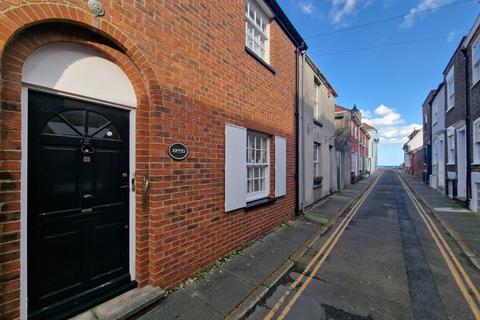 undefined, Exchange Street, Deal, CT14