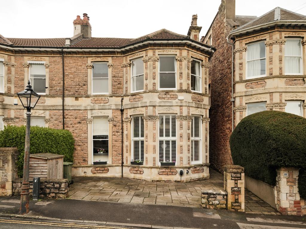1 Exterior