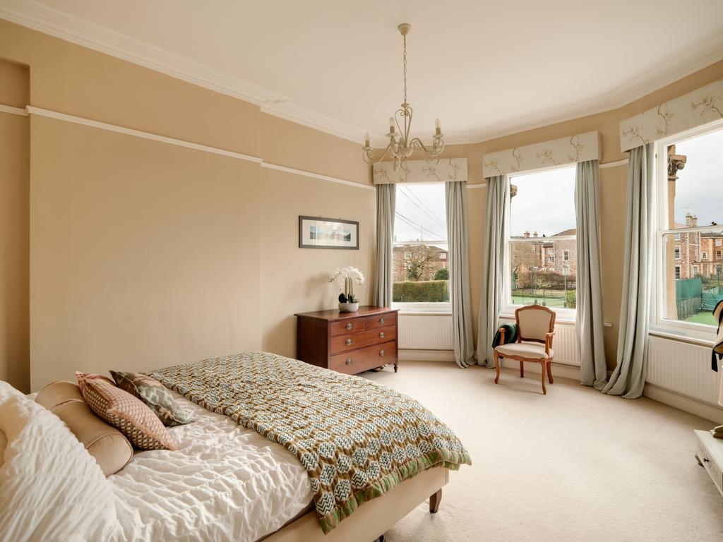 7 Bedroom One