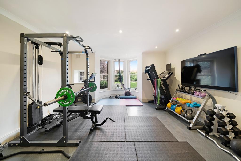 13 Gym