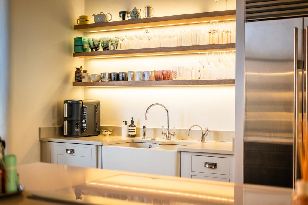 Kitchen Features