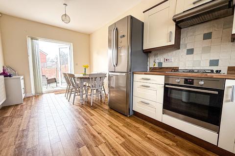 3 bedroom detached house for sale, Quartly Drive, Bishops Hull, Taunton. NO CHAIN.