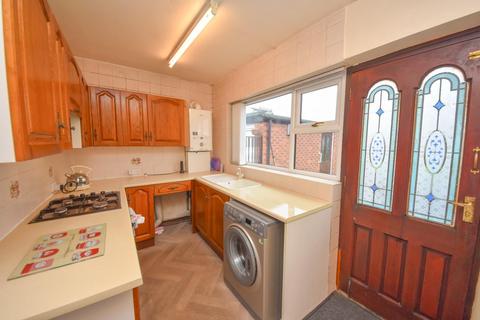 3 bedroom semi-detached bungalow for sale, Caernarvon Road, Hindley Green, Wigan, WN2 4NE