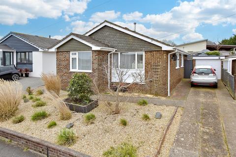 3 bedroom detached bungalow for sale, Cook Avenue, Newport, Isle of Wight
