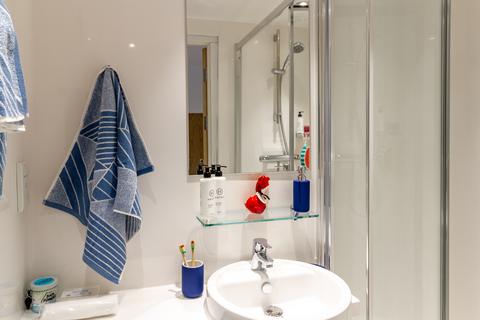 undefined, Deluxe En Suite at The Lantern, 6 Bolton Street L3
