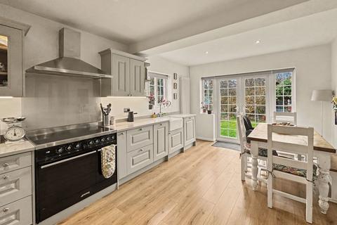 undefined, Melrose Close, Whitefield, M45