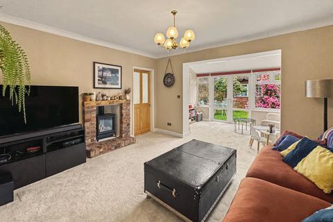 undefined, Melrose Close, Whitefield, M45