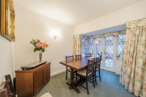 2 bedroom bungalow for sale, Clements Road, Chorleywood, WD3