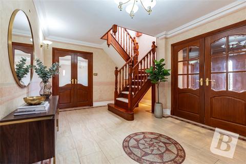 5 bedroom detached house for sale, Oak Hill Road, Stapleford Abbotts, Romford, Essex, RM4