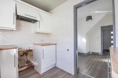 3 bedroom semi-detached house for sale, Heathwell Road, Newcastle upon Tyne, Tyne and Wear, NE15