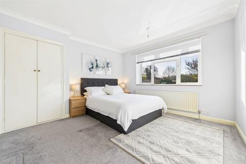 undefined, Westwood Green, Cookham, Maidenhead, Berkshire, SL6